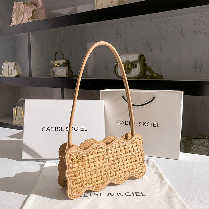 Small Women's One Shoulder Woven Handbag with Wave Pattern